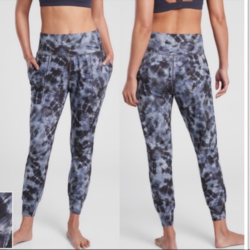 Athleta Salutation Printed Jogger (Basically New) - image 8